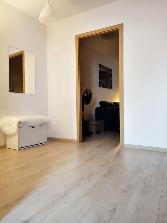Downtown Studio Apartamento Zielona Góra Exterior foto